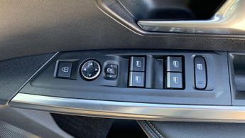 Peugeot 5008 73kWh GT SUV 5dr Electric Auto (210 ps)