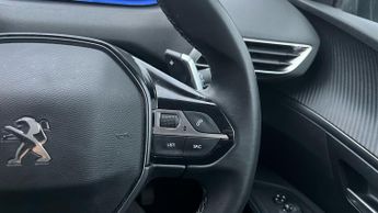 Peugeot 3008 SUV 1.6 13.2kWh Allure SUV 5dr Petrol Plug-in Hybrid e-EAT Euro 6 (s