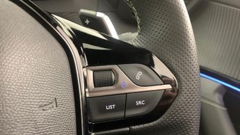 Peugeot 2008 1.2 HYBRID GT SUV 5dr Petrol Hybrid e-DSC6 Euro 6 (s/s) (136 ps)