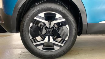 Peugeot 2008 1.2 HYBRID GT SUV 5dr Petrol Hybrid e-DSC6 Euro 6 (s/s) (136 ps)