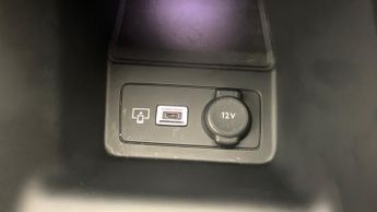 Peugeot 308 1.2 HYBRID GT Hatchback 5dr Petrol Hybrid e-DSC6 Euro 6 (s/s) (1