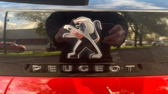 Peugeot 3008 SUV 1.2 PureTech Allure Premium + SUV 5dr Petrol EAT Euro 6 (s/s) (1