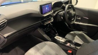 Peugeot 208 1.2 HYBRID Allure Hatchback 5dr Petrol Hybrid e-DSC6 Euro 6 (s/s
