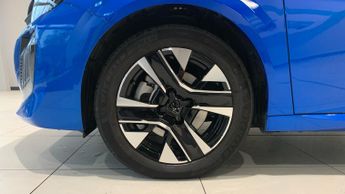 Peugeot 208 1.2 HYBRID Allure Hatchback 5dr Petrol Hybrid e-DSC6 Euro 6 (s/s