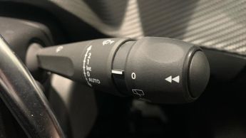 Peugeot 208 1.2 HYBRID Allure Hatchback 5dr Petrol Hybrid e-DSC6 Euro 6 (s/s