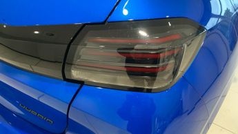 Peugeot 208 1.2 HYBRID Allure Hatchback 5dr Petrol Hybrid e-DSC6 Euro 6 (s/s