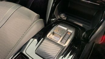 Peugeot 2008 1.2 HYBRID GT SUV 5dr Petrol Hybrid e-DSC6 Euro 6 (s/s) (136 ps)