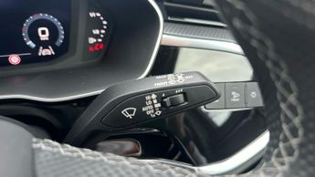 Audi Q3 1.4 TFSIe 45 S line SUV 5dr Petrol Plug-in Hybrid S Tronic Euro 