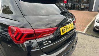 Audi Q3 1.4 TFSIe 45 S line SUV 5dr Petrol Plug-in Hybrid S Tronic Euro 