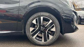 Peugeot 208 50kWh E-Style Hatchback 5dr Electric Auto (7.4kW Charger) (136 p