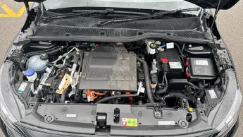 Peugeot 208 50kWh E-Style Hatchback 5dr Electric Auto (7.4kW Charger) (136 p