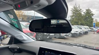 Peugeot 208 50kWh E-Style Hatchback 5dr Electric Auto (7.4kW Charger) (136 p