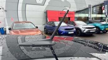 Peugeot 208 50kWh E-Style Hatchback 5dr Electric Auto (7.4kW Charger) (136 p