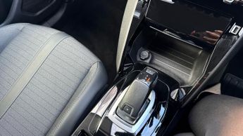 Peugeot 2008 1.2 PureTech Allure Premium SUV 5dr Petrol EAT Euro 6 (s/s) (130