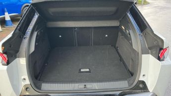 Peugeot 3008 73kWh GT SUV 5dr Electric Auto (210 ps)