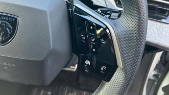 Peugeot 3008 73kWh GT SUV 5dr Electric Auto (210 ps)