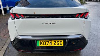 Peugeot 3008 73kWh GT SUV 5dr Electric Auto (210 ps)