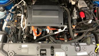 Peugeot 208 50kWh Allure Hatchback 5dr Electric Auto (136 ps)