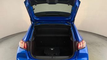 Peugeot 208 50kWh Allure Hatchback 5dr Electric Auto (136 ps)