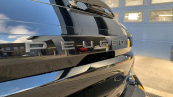 Peugeot 208 1.2 HYBRID GT Hatchback 5dr Petrol Hybrid e-DSC6 Euro 6 (s/s) (1