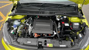 Peugeot 208 50kWh E-Style Hatchback 5dr Electric Auto (7.4kW Charger) (136 p