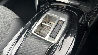 Peugeot 208 50kWh E-Style Hatchback 5dr Electric Auto (7.4kW Charger) (136 p