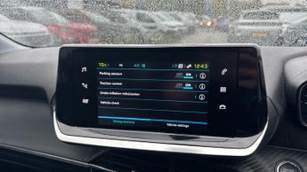 Peugeot 208 50kWh E-Style Hatchback 5dr Electric Auto (7.4kW Charger) (136 p