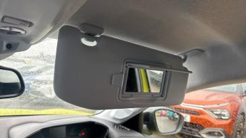 Peugeot 208 50kWh E-Style Hatchback 5dr Electric Auto (7.4kW Charger) (136 p