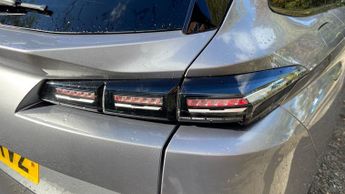 Peugeot 308 Sw 1.2 PureTech Allure Estate 5dr Petrol EAT Euro 6 (s/s) (130 ps)