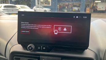 Vauxhall Combo Life Electric 52kWh Ultimate MPV 5dr Electric Auto (7.4kW Charger) (136 ps)