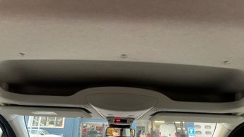 Vauxhall Combo Life Electric 52kWh Ultimate MPV 5dr Electric Auto (7.4kW Charger) (136 ps)