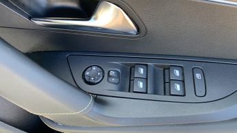 Peugeot 2008 1.2 PureTech GT SUV 5dr Petrol EAT Euro 6 (s/s) (130 ps)