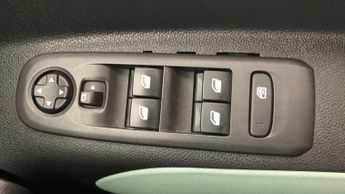 Citroen Berlingo 1.5 BlueHDi Flair M MPV 5dr Diesel EAT Euro 6 (s/s) (130 ps)