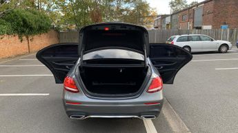 Mercedes-benz E Class 2.0 E220d AMG Line Saloon 4dr Diesel G-Tronic+ Euro 6 (s/s) (194