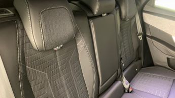 Peugeot 3008 73kWh GT SUV 5dr Electric Auto (210 ps)