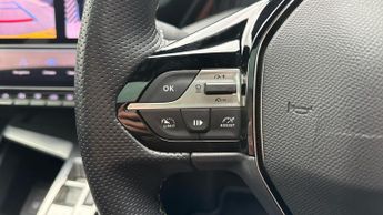 Peugeot 308 54kWh GT Hatchback 5dr Electric Auto (156 ps)
