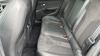 Peugeot 308 54kWh GT Hatchback 5dr Electric Auto (156 ps)