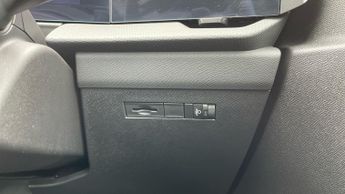 Vauxhall Astra 1.2 Turbo GS Hatchback 5dr Petrol Auto Euro 6 (s/s) (130 ps)