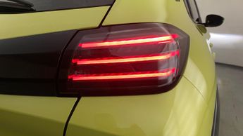 Peugeot 208 1.2 HYBRID GT Hatchback 5dr Petrol Hybrid e-DSC6 Euro 6 (s/s) (1