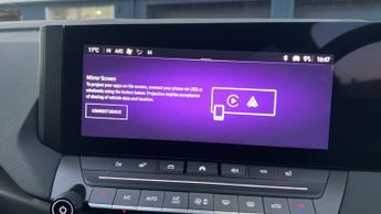 Vauxhall Astra Electric 54kWh Ultimate Hatchback 5dr Electric Auto (156 ps)