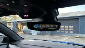 Vauxhall Astra Electric 54kWh Ultimate Hatchback 5dr Electric Auto (156 ps)