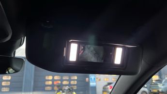 Vauxhall Astra Electric 54kWh Ultimate Hatchback 5dr Electric Auto (156 ps)