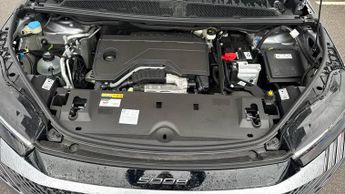 Peugeot 5008 1.2 HYBRID GT SUV 5dr Petrol Hybrid e-DSC6 Euro 6 (s/s) (136 ps)