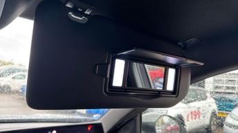 Peugeot 5008 1.2 HYBRID GT SUV 5dr Petrol Hybrid e-DSC6 Euro 6 (s/s) (136 ps)