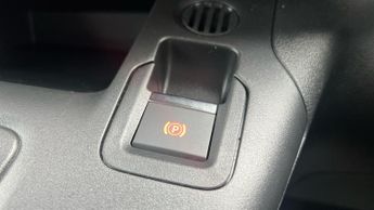 Vauxhall Combo Life Electric 52kWh Ultimate MPV 5dr Electric Auto (7.4kW Charger) (136 ps)