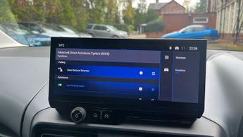 Vauxhall Combo Life Electric 52kWh Ultimate MPV 5dr Electric Auto (7.4kW Charger) (136 ps)