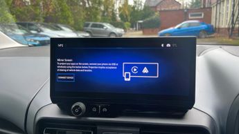 Vauxhall Combo Life Electric 52kWh Ultimate MPV 5dr Electric Auto (7.4kW Charger) (136 ps)