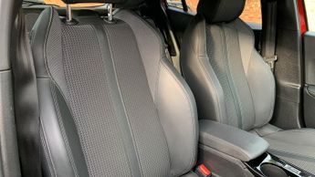 Peugeot 2008 1.2 PureTech GT SUV 5dr Petrol EAT Euro 6 (s/s) (130 ps)