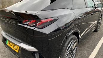 Peugeot 3008 73kWh GT SUV 5dr Electric Auto (210 ps)