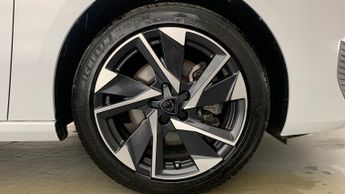 Peugeot 308 Sw 1.2 PureTech Allure Estate 5dr Petrol EAT Euro 6 (s/s) (130 ps)